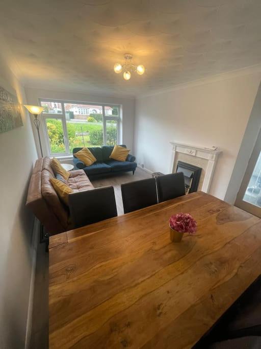 Sands Lane Retreat ハンマンビー エクステリア 写真